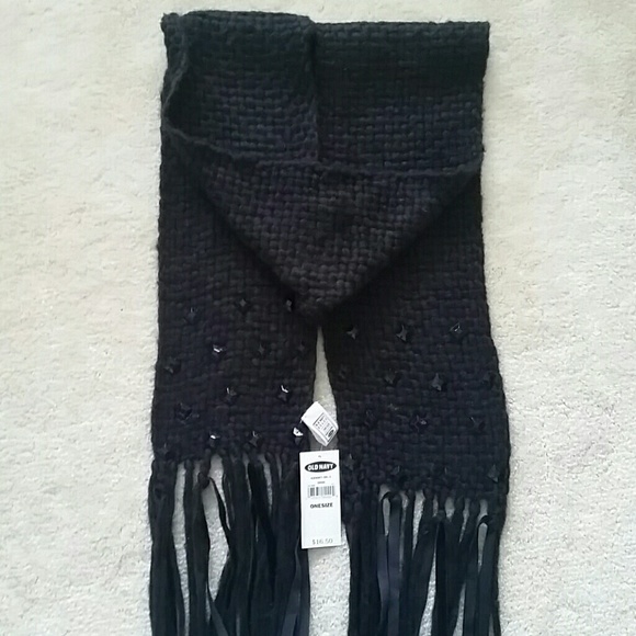 Old Navy Scarf - Picture 2 of 3